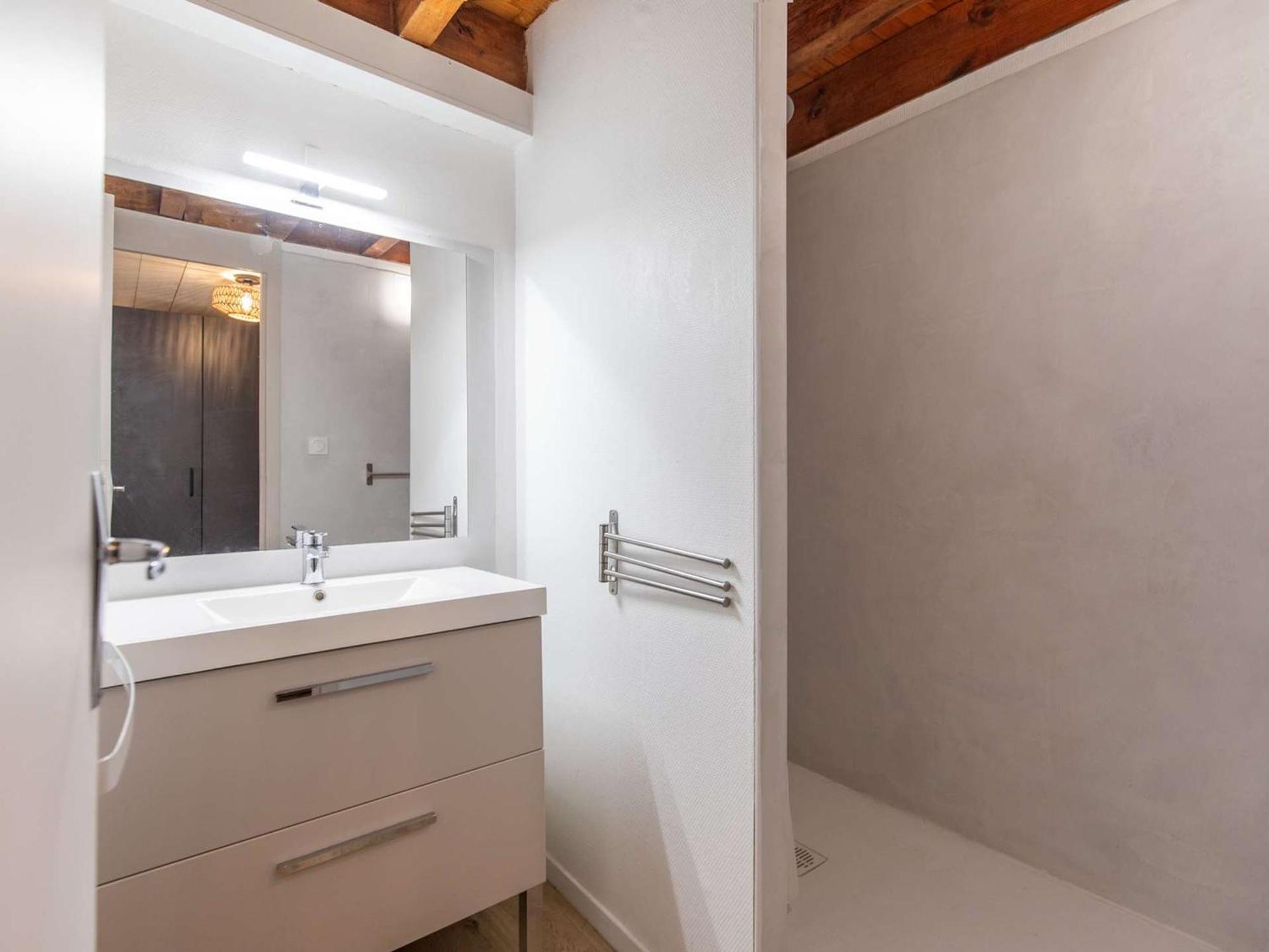 T2 Renove Avec Terrasse, Parking Prive, Local Velos A Cauterets - Fr-1-401-290 Dış mekan fotoğraf